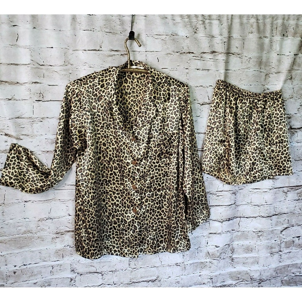 Victoria Secret Women's Leopard Print Pajama Set Small Top & Shorts